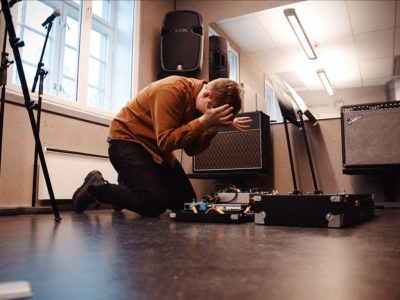 TOP 8 Guitarist PAINS!